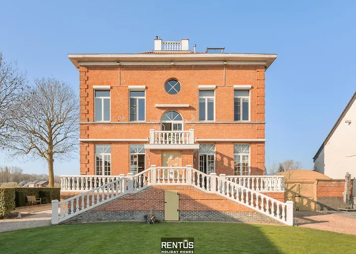 Maison Le Petit Chateau - Luxury Former Monastery With Pool